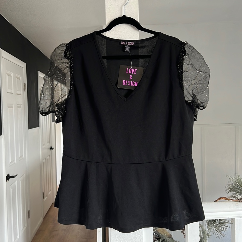 Love x design black peplum blouse with tulle puffed sleeves gold flake size 1X